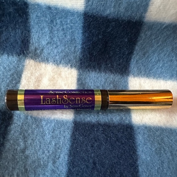 LashSense by SeneGence- Brown - Picture 1 of 2